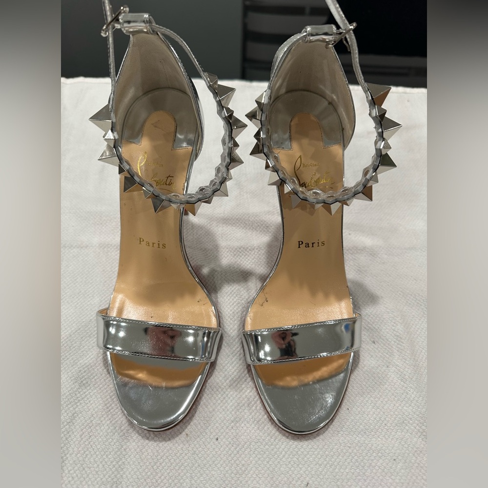 Silver Christian Louboutin in very good condition for sale!!!